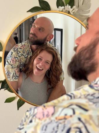 Female fronted Alt/indie groovy band 1