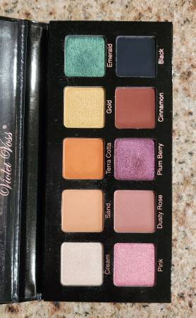 Magical Box Full of Makeup Perfume & Skin Cream - $150 (MONROE)63471374253697121