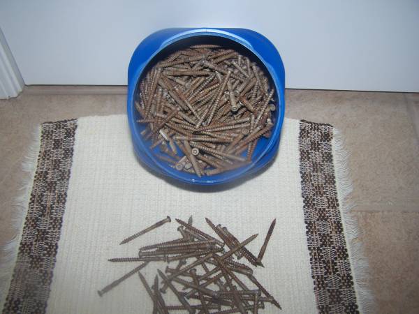 400 Decking Nails 1