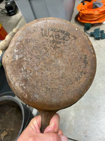 Wagner ware cast iron skillet 1