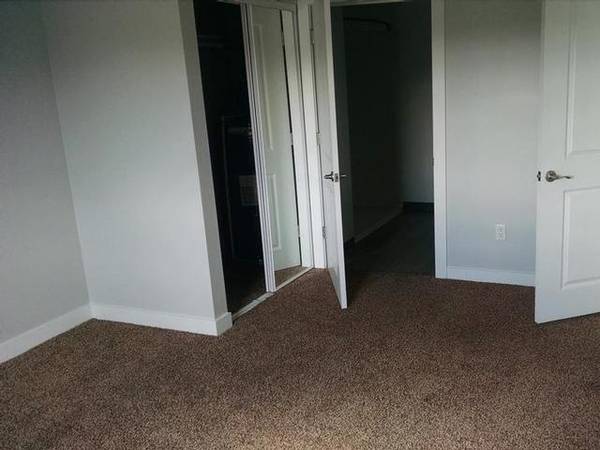 $1,190 / 2br - 700ft2 - Limited June Move-Ins Left! (2024 NE Terre View Dr. Pullman, WA. 99163)63689276041089121