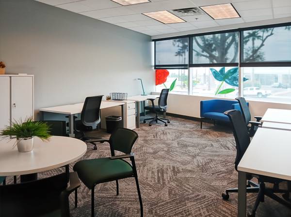 $616 Office Space Available Today- Flexible Terms and Hybrid Options! (Fountain Hills)63754986984705123