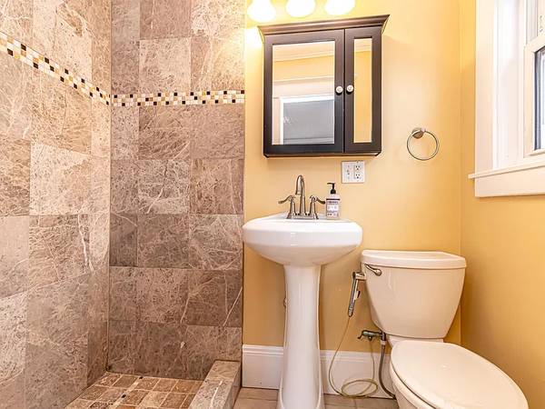 $1,375 / 1br - Furnished Room in Lebanon NH– Move-In Ready (Lebanon)63932060109187121