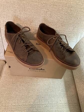 Clarks Collection, Mens Oakpark Low Beeswax Leather, Brown, Size 10M 1