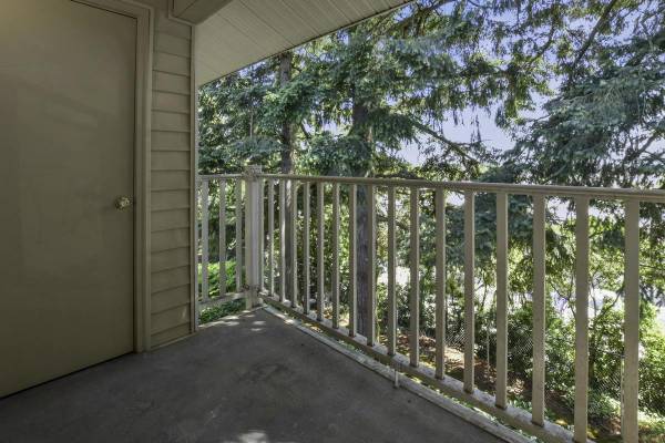 $1,750 / 1br - 725ft2 - Assigned Parking, Disposal, Patio or Balcony, Natural Lighting63995108897282121