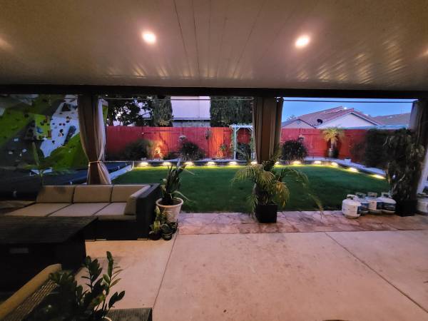 $1,000 / 4br - Habitación grande disponible en casa (Santa Maria (Taylor Elementary))63663820070401123