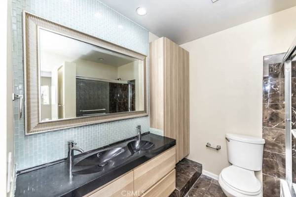 $650 Private bedroom in bright home ready now (San Diego)63663688690819123