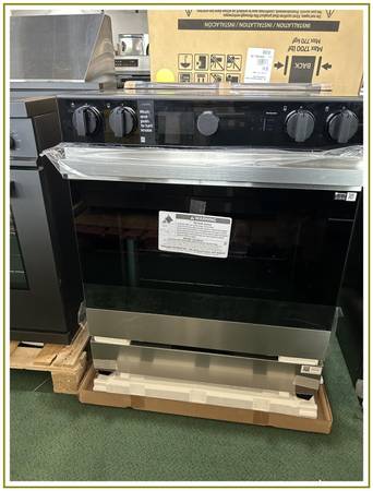 Samsung – Bespoke 6.3 Cu. Ft. Slide-In Electric Range Stainless 1