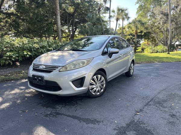 2011 Ford Fiesta Clean Title 1