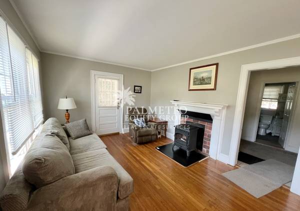 $1,100 / 2br - 4411 Holland Rd (Greensboro)64027272902529124
