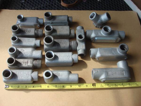 YOUR CHOICE OF 1/2 & 3/4 " ELECTRICAL INLETS OR TEES 1