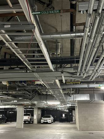 Looking for electricians for commercial job / Buscamos electricistas 1