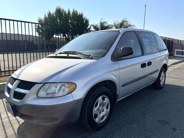 BUENA CAMIONETA DODGE CARAVAN A BUEN PRECIO - $1.500 (Sacramento)63619458585219124