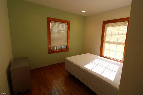 $1,350 / 4br - 4 Bed 2.5 Bath room 1446Cambridge St, including all utilities/internet (Cambridge)63996405000322124