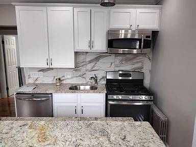 $3,250 / 3br - Beautiful 3-bedroom Unit in Dorchester (Brockton)63699413568641121