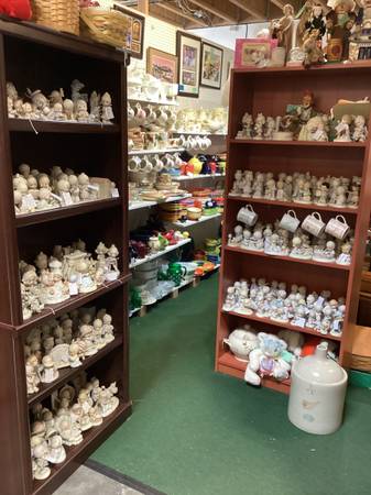 Precious Moments figurines vintage glassware dishes + more 1