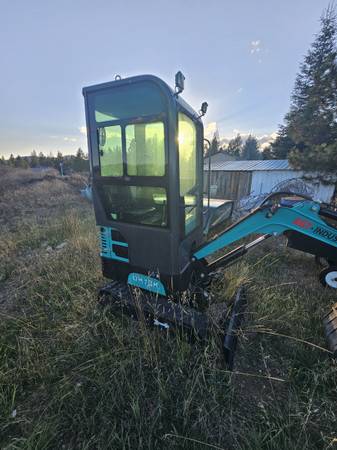 Mini excavator thumb, 3ft hydraulic blade 1