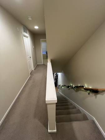 $1,025 / 3br - Amazing room in modern Townhouse next to Microsoft Redmond (Redmond WA)63910063893123124