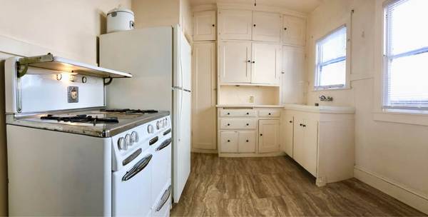 $1,895 / 1br - 🏡 Charming 1or 2-Bedroom Apartment in Renovated California Bungalow (oakland north / temescal)63870648090371124