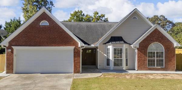 3B2B ASAP MOVE-IN!!!AWESOME!!! 3 Bedroom Brick Ranch 1