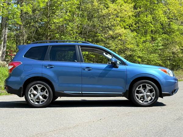 2015 Subaru Forester 2.5i Touring AWD - $16,900 (Derry)63486456428929124