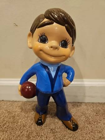 Vintage Smiley Boy 12'' Ceramic Statue Boy with Soccer/Basketball 1