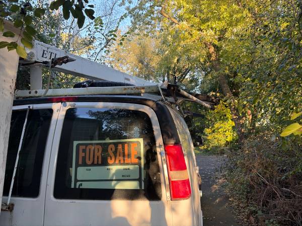 Ladder rack for a van 1