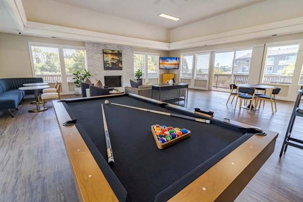 $3,269 / 2br - 925ft2 - 2 BD, Swimming Pool, Close to Belmont Farmers’ Market (belmont)63657896058243120