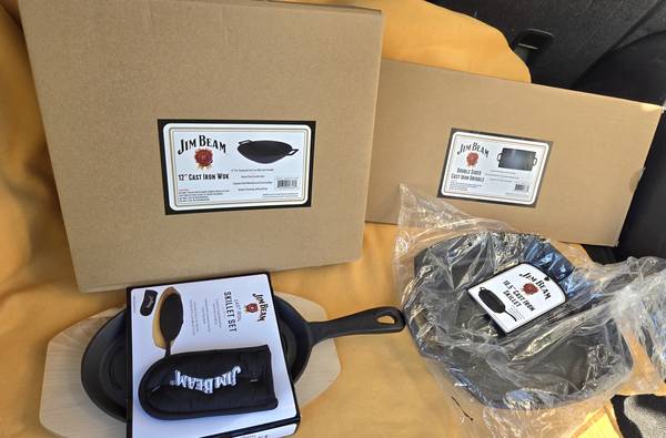 Jim Beam Cast Iron Set 1