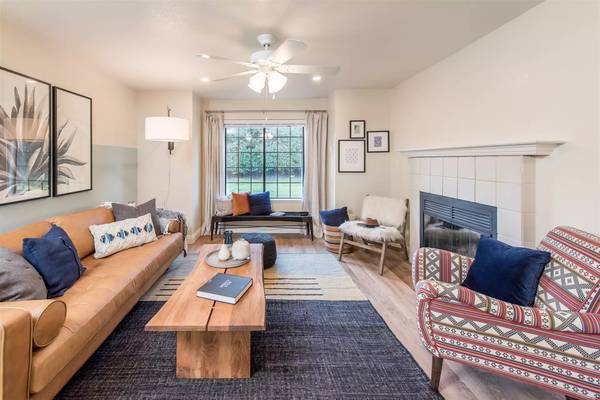 $1,820 / 1br - 832ft2 - Elevate your everyday: Discover our 1 BR, 1 BA. (Fresno - Fresno)63798509223937123