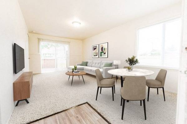 $1,725 / 2br - 850ft2 - Spacious Front and Back Yards, Vinyl Windows, 2 bedroom (8333 32nd Avenue South, Lakewood, WA)63850638558851121
