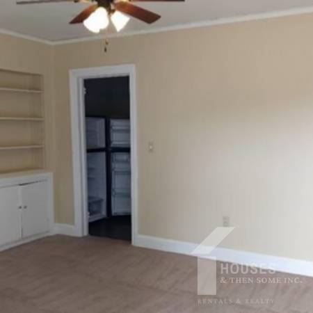 $750 / 1br - 621ft2 - Super Price on this 1/1 Duplex in the Electric City-Lawn Care Included (Anderson)63783789249027122