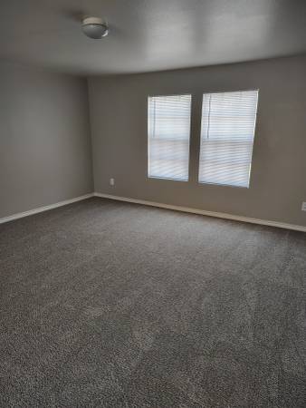 $775 / 1br - 750ft2 - Highland Village Apartments (Longview, Texas)64037559371266124