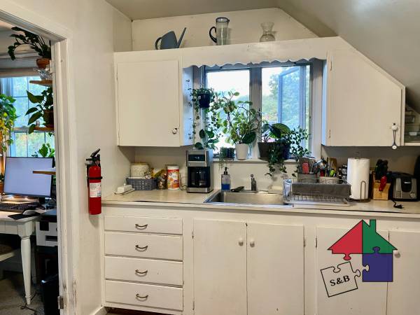 $1,000 / 1br - Coming Soon! Montpelier 1 BR with Laundry on Site! (Montpelier)63784684879873123