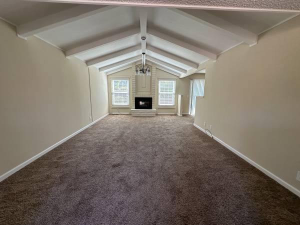 $7,200 / 4br - 2013ft2 - 4BR/2BA Single story home in a cul de sac on large lot (1674) (los altos)63664185635841121