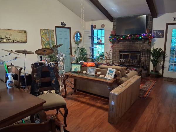 $850 / 3br - James island....850.00 inc all utilities (Charleston....james island)64016106337410122