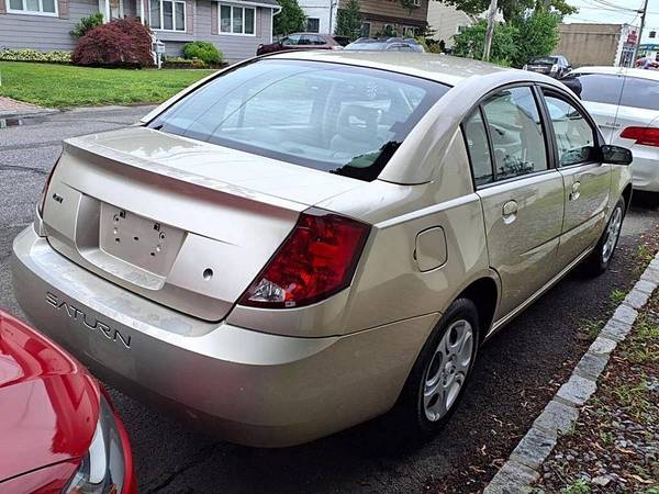 2004 Saturn Ion 2 4dr Sedan - $5495.0063654718195841124