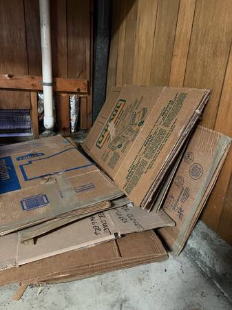 Free boxes for pickup 1