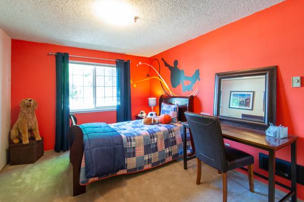 $2,145 / 3br - 3 Dormitorios 2 Baños-$99 depósito de seguridad con crédito/renta/ingresos perfectos63688567196675124