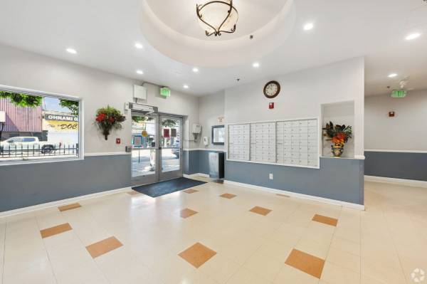 $1,249 / 368ft2 - 🕰️ ¡El tiempo se agota! Apartamentos asequibles para personas mayores – Recorra hoy (1221 W 7th St, Los Angeles, CA)63869888068995123