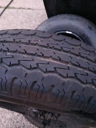 Trailer tires 1