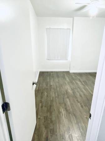 $3400.00 / 3br - Newly Remodeled 3 Bedroom in Van Nuys!63701148795907121