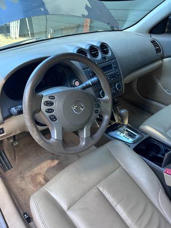 2012 Nissan Altima - $3,000 (East Atlanta)63621301174017121