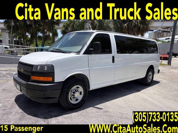 2020 Chevrolet Express LS