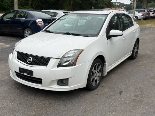 2012 Nissan sentra - $4,200 (North Kingstown)63470589832579122