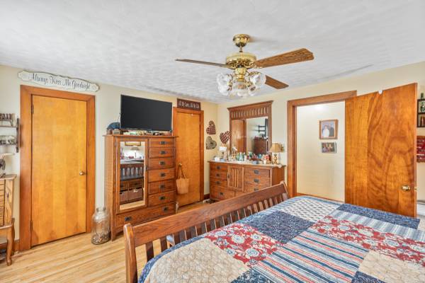 $234,900 / 4br - 2119ft2 - 702 W 7th Street (Russelville)63846719349763122
