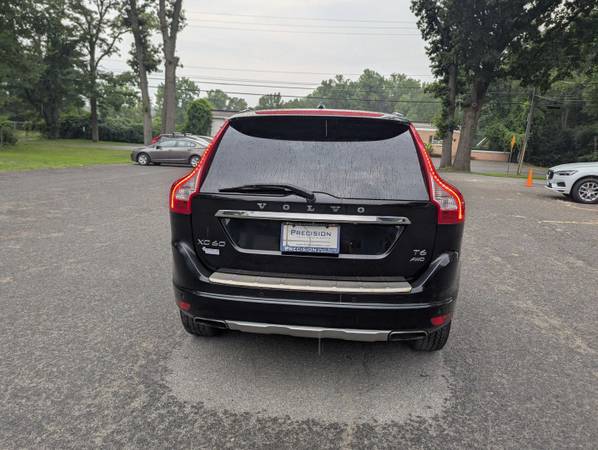 2015 VOLVO XC60 T6 SUV 4D - $13.995 (Schenectady)63477936712323124