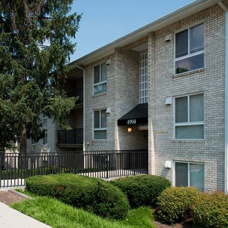 $2,458 / 2br - 1160ft2 - Lincolnia VA, Ample parking, 2 BD (4905 Southland Ave, Lincolnia, VA)63896278532995123