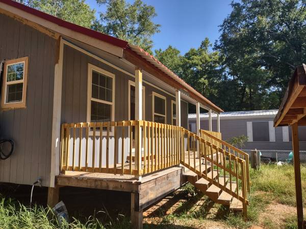 $99,900 / 2br - 800ft2 - Lake Livingston - Single home / Two lots available. (Livingston)63906677264898121