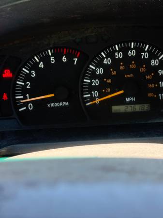 2000 Toyota TUNDRA SR5 - Photo 3